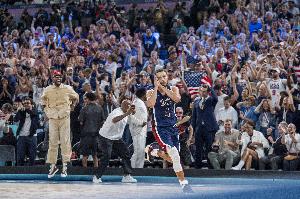 追梦：别再说世界队谁没打 库里对世界队啥表现忘了？他也没打