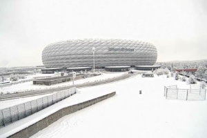 图片报：慕尼黑遭遇大雪，拜仁采取多项措施确保比赛照常进行