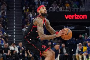 多打啊！英格拉姆半场15中6 得到17分4篮板3助攻