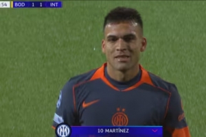 记者：劳塔罗小腿肌肉撕裂，至少将缺席20天