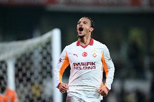 卡恩谈激励萨内：我曾说若我有萨内这样的天赋，那我可以成为梅西