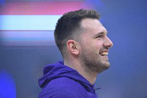 65-66赛季至今球员VS单队场均得分榜：东契奇VS快船第二 乔丹霸榜