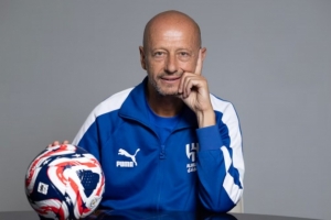 新月CEO：足球项目在中国从未真正扎根过，新月是“亚洲的皇马”