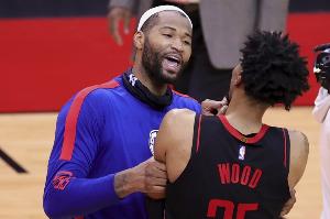 考辛斯：我特别能感同身受保罗 我曾因给伍德提建议被火箭裁掉