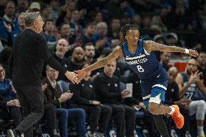 海兰德谈剩余赛季：谁拿多少分不重要 关键就是要赢球