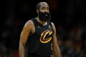 里程碑之夜！本场是哈登生涯第1200场常规赛 排NBA历史第50位