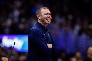 阿德尔曼：穆雷只要找到节奏他就能接管比赛&他手感火热太疯狂了