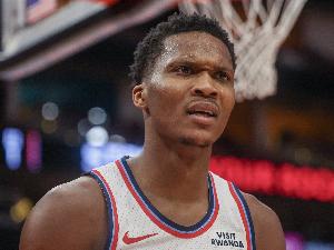 很强硬了！马瑟林16中7得26分7板2助 关键进攻犯规很伤