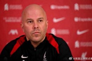 斯洛特：我和克洛普唯一共同点是都赢过联赛冠军，这也不算太差吧