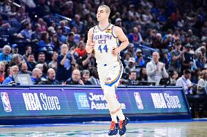 哈滕：考虑到托皮奇此前所经历的一切 我们都为他感到兴奋