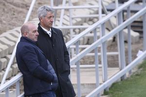 记者：马竞CEO吉尔·马林与球员会面，鼓励他们踢好接下来的比赛