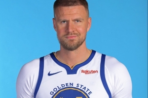 拉科布：波津身高2米21这让我很满意 他一直是我最欣赏的球员之一