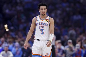 给机会还能打出来！麦凯恩22分钟高效砍赛季新高21分