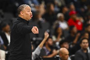 争冠窗口关闭？卢：不代表进不了季后赛 季后赛我有信心创造可能