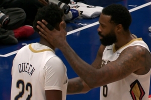 德拉蒙德危险防守动作惹怒奎因&后者上前讨说法险冲突 前者吃T