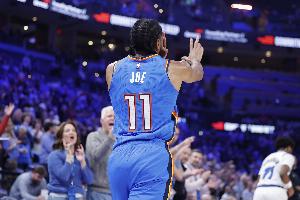 戴格诺特：乔的比赛内容远不止投篮 他能做的事情真的非常多