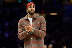 塔图姆：最近打了5对5 我在慢慢适应恢复和队友进行有限训练