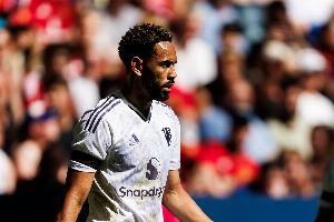 太阳报：库尼亚接受柔术世界冠军的训练，并得到后者称赞