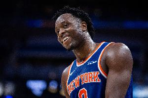 高效输出！阿努诺比半场9投7中得16分1板3断 得分全场最高