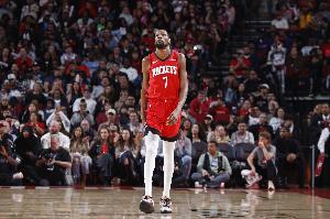 铁林：KD整赛季保持健康很难得 他是火箭唯一持续稳定发挥的球员