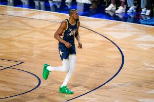 杜兰特：正在试探成为KD品牌的可能 包括NIL赞助&球员PE都在尝试