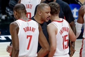 马健：乌度卡是本季被逆转最多的教练？他能帮火箭回正轨但难成功