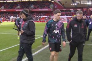 利物浦首发阵容临时更新，维尔茨热身受伤，柯蒂斯·琼斯顶替先发