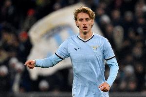 官方：拉齐奥中场罗维拉遭遇右侧锁骨错位性骨折