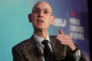 高管：萧华在反摆烂问题上的态度强硬 听起来更像大卫·斯特恩