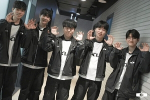 DK让二追三战胜T1，终结对T1的大场六连败及BO5四连败