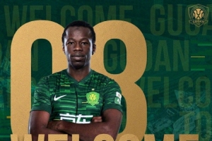 德转显示孔特转会费65万欧，国安冬窗共花费85万欧引进三位外援