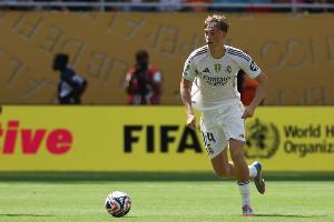 阿斯报：因肌肉负荷问题，赫伊森不会出战对阵本菲卡的欧冠比赛