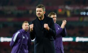 内维尔：不反对曼联任命卡里克，但我认为曼联应追求最顶级的教练