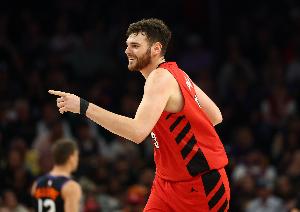 给你练出来了！美记谈克林根表现：稳定的三分提升了他的潜力上限