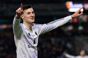 曼晚评分：舍什科 拉门斯8分并列最高，阿玛德5分最低 B费6分