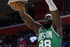 豪泽：科塔对我们来说太棒了 盖帽组织篮板镇守禁区都做得很好