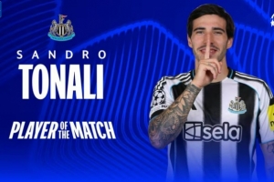 首开记录，欧冠官方：托纳利当选纽卡3-2卡拉巴赫全场最佳球员