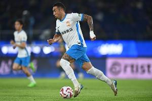 德转显示西海岸引进阿齐兹转会费34万欧，双方签约至2027年底