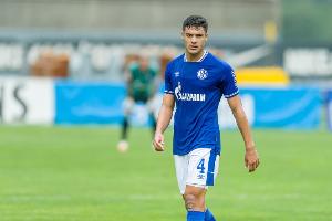 德媒：土耳其后卫卡巴克正在申请德国国籍，若成功有利于寻找下家