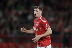 罗马诺：胖虎离队后曼联将引进中场，特别喜欢安德森且青睐托纳利