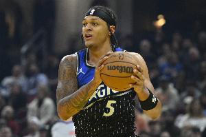 同样的剧本！洛杉矶双雄皆被魔术2分险胜 错失三分绝杀双双惜败