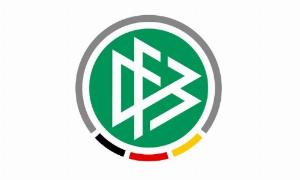 收官之作？阿迪在为德国队准备黑色第三球衣，今年下半年发布