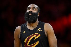 防守发力！骑士第三节23-11净胜尼克斯12分 后者单节三分12中1