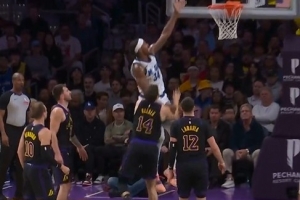 翻江倒海！小卡特内线肆意冲杀 连投带罚拿到9分