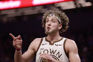 打得好要夸！波杰姆斯基近3场场均揽17.7分爆抢12.7篮板！