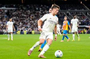 21岁居莱尔成为09-10赛季以来，皇马第三年轻的百场球员