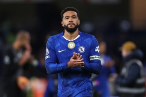 跟队：切尔西寻找胸前广告商愈发艰难，下赛季市场竞争会更激烈