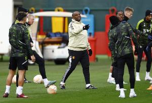 前助教：曼联曾有意签下奥斯梅恩，但因为非洲杯的原因而放弃