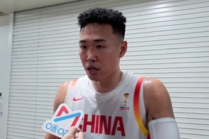 贺希宁赛后落泪：今天对我意义重大 希望大家重新喜欢上中国篮球