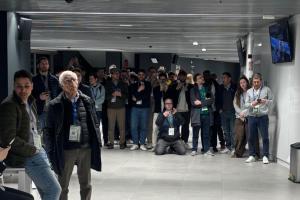 骗过所有人！马卡：30多名记者在皇马包厢蹲守穆帅，但他在大巴上